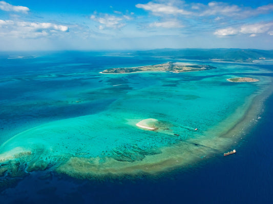 12/24, 25, 29-31, 1/1-3★[Ishigakijima] Phantom Island Plan (16 min.) [Coral Heli].