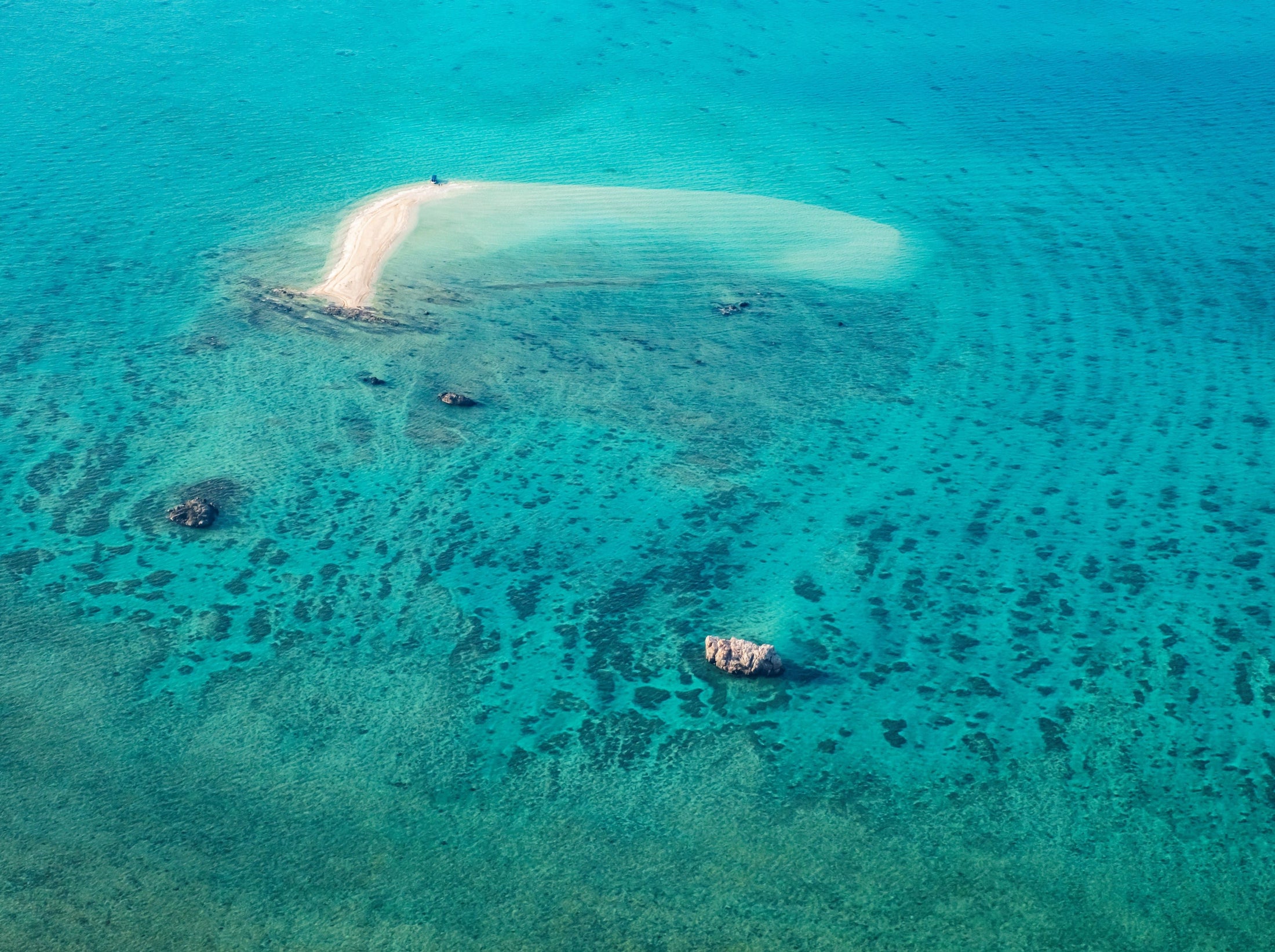 12/24, 25, 29-31, 1/1-3★[Ishigakijima] Phantom Island Plan (16 min.) [Coral Heli].